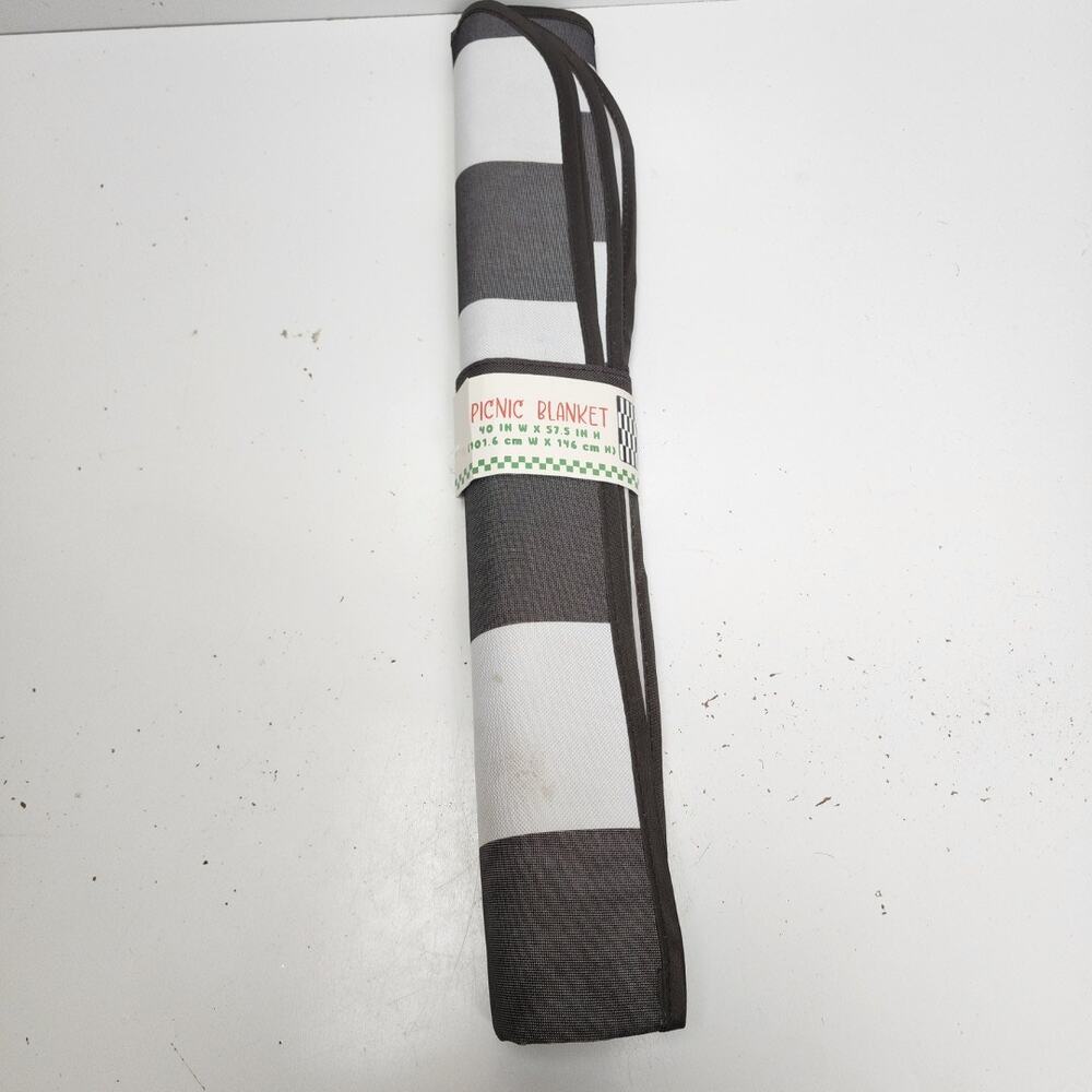 Target Gray & White 57" x 40" Checkered Picnic Outdoor Blanket